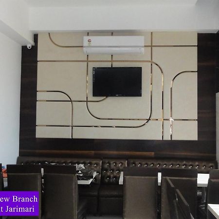 Hotel Naaz Executive Βομβάη Εξωτερικό φωτογραφία